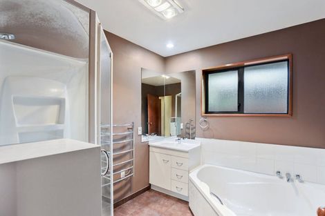 Photo of property in 4b Goodwood Close, Rangiora, 7400