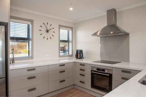 Photo of property in 1 Stella Way, Waikerikeri, Alexandra, 9391