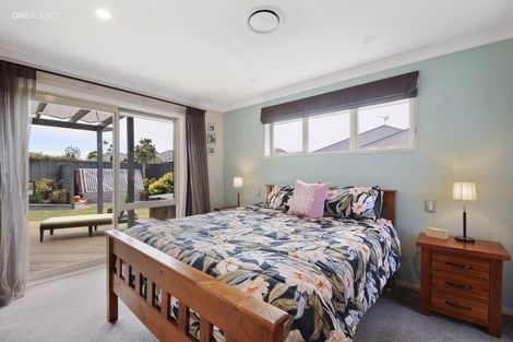 Photo of property in 14 Hakatere Road, Pegasus, 7612