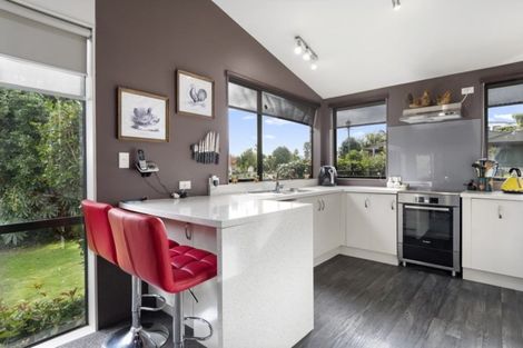 Photo of property in 2 Astor Place, Welcome Bay, Tauranga, 3112