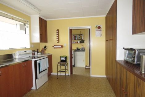 Photo of property in 64 Henley Street, Westport, 7825