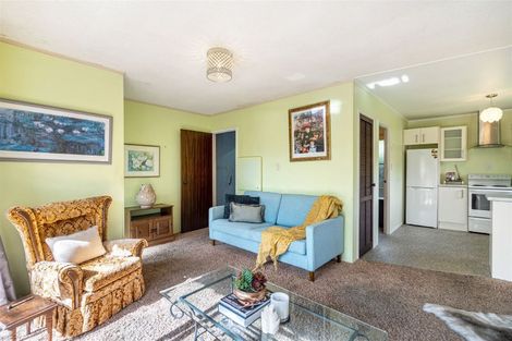 Photo of property in 2/30 Bentley Avenue, Glenfield, Auckland, 0629