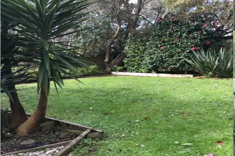 Photo of property in 4 Gemini Place, Beach Haven, Auckland, 0626