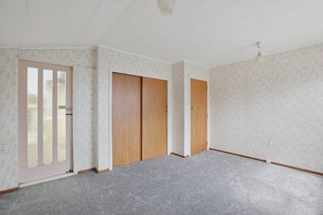 Photo of property in 14 Huatoki Street, Vogeltown, New Plymouth, 4310