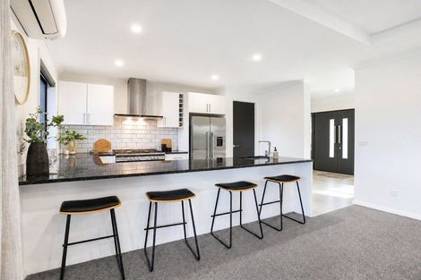 Photo of property in 9 Audrey Place, Flagstaff, Hamilton, 3210