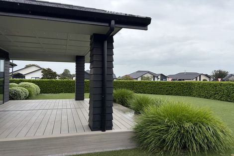 Photo of property in 41 Norfolk Drive, Cambridge, 3434