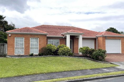 Photo of property in 19 San Bernadino Drive, Henderson, Auckland, 0612