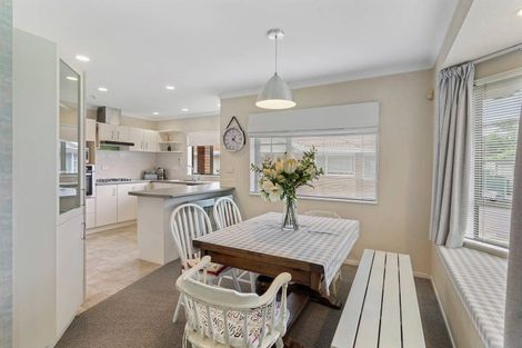 Photo of property in 21a Butterworth Avenue, Opaheke, Papakura, 2113