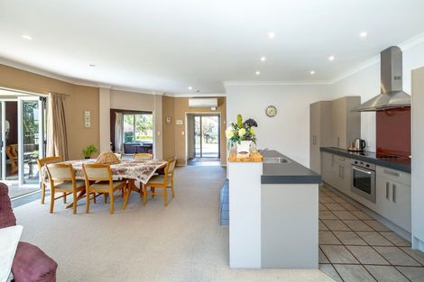 Photo of property in 5 Awhina Drive, Greytown, 5712