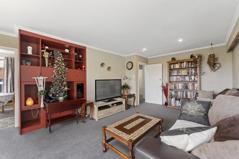 Photo of property in 23 Campbell Street, Alexandra, 9320
