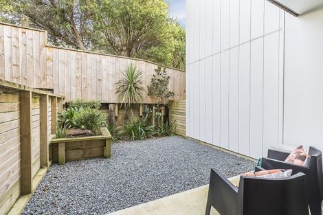 Photo of property in 36 Palm Grove, Berhampore, Wellington, 6023