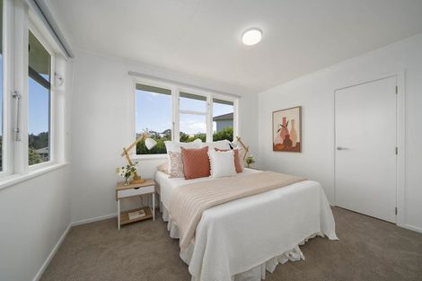 Photo of property in 33 Castor Crescent, Cannons Creek, Porirua, 5024