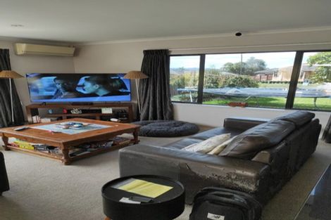 Photo of property in 22 Ranchod Terrace, Pukekohe, 2120
