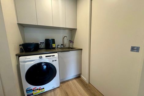 Photo of property in 2/37 Sladden Street, Naenae, Lower Hutt, 5011