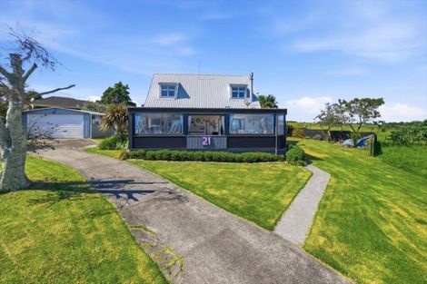Photo of property in 21 Whenuariri Place, Maketu, Te Puke, 3189