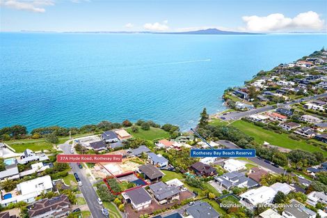 Photo of property in 37a Hyde Road, Rothesay Bay, Auckland, 0630