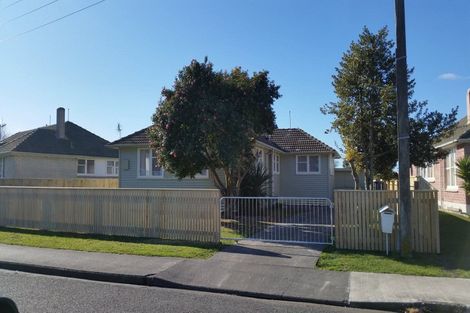 Photo of property in 512 Lowe Street, Camberley, Hastings, 4120