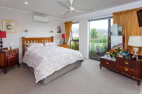 Photo of property in 24 Debenham Drive, Whitianga, 3510