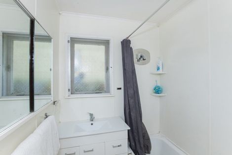 Photo of property in 65 Daphne Street, Outer Kaiti, Gisborne, 4010