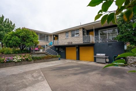 Photo of property in 2 Rahiwi Place, Lansdowne, Masterton, 5810