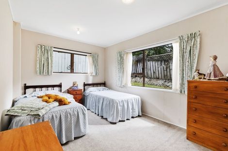 Photo of property in 2/21 Arran Road, Browns Bay, Auckland, 0630