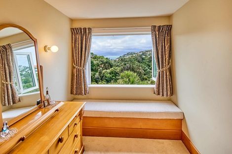 Photo of property in 118 Trelissick Crescent, Ngaio, Wellington, 6035
