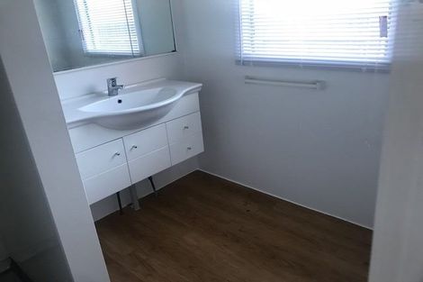 Photo of property in 98 Hokonui Drive, Gore, 9710