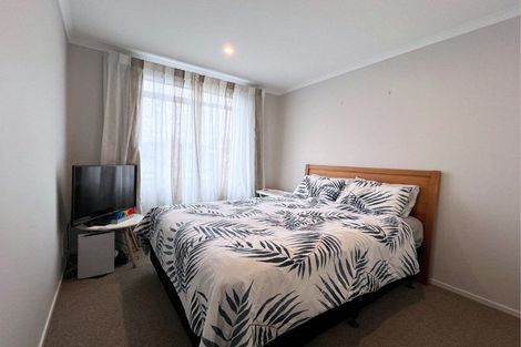 Photo of property in 14a Dida Park Drive, Kumeu, 0810