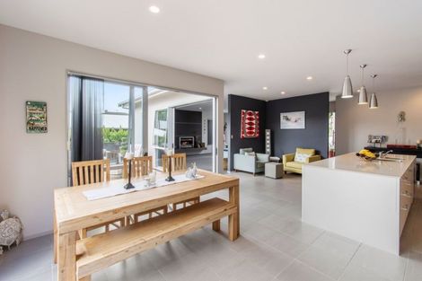 Photo of property in 23 Elias Court, The Gardens, Auckland, 2105