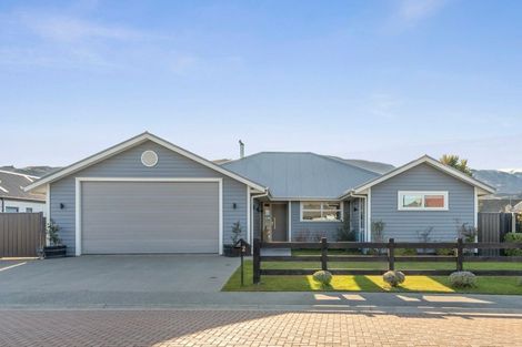 Photo of property in 2 Hortons Way, Cromwell, 9310