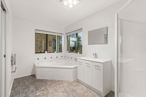 Photo of property in 20 Claridges Road, Casebrook, Christchurch, 8051