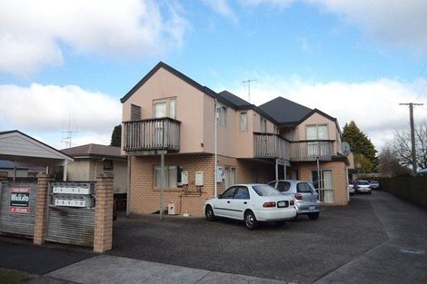 Photo of property in 12/5 Inverness Avenue, Hamilton East, Hamilton, 3216