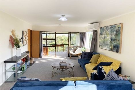 Photo of property in 2/26 Dudding Avenue, Northcote, Auckland, 0627