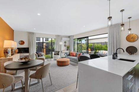 Photo of property in 4/127 Saint Albans Street, St Albans, Christchurch, 8014