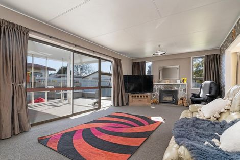 Photo of property in 16 Colville Street, Masterton, 5810