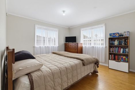 Photo of property in 40 Cosgrave Road, Papakura, 2110