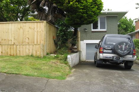 Photo of property in 5 Pikitea Road, Mangere Bridge, Auckland, 2022