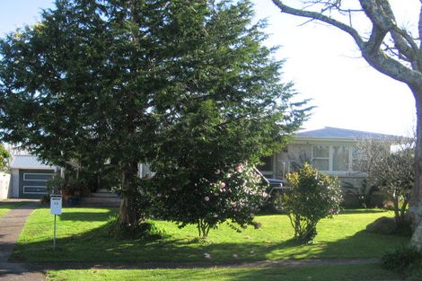 Photo of property in 33 Fuchsia Avenue, Pukete, Hamilton, 3200