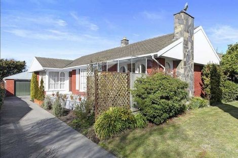 Photo of property in 6 Deepdale Street, Burnside, Christchurch, 8053