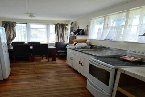 Photo of property in 10 Ross Road, Western Heights, Rotorua, 3015