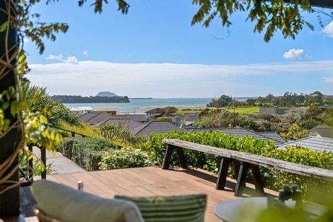 Photo of property in 29 Lakeside Terrace, Omokoroa, 3114