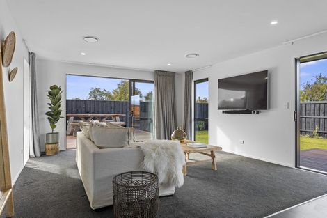 Photo of property in 177 Townsend Road, Rangiora, 7400