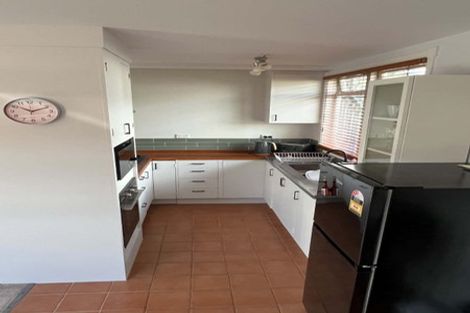 Photo of property in 1/315 Rangatira Road, Beach Haven, Auckland, 0626