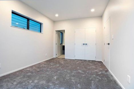 Photo of property in 5c Topliss Drive, Northcross, Auckland, 0632
