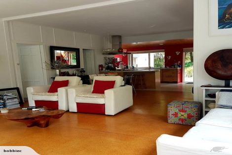 Photo of property in 54 Beach Valley Road, Piha, New Lynn, 0772