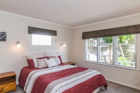 Photo of property in 169 Broderick Road, Johnsonville, Wellington, 6037