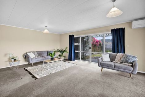 Photo of property in 146 Heta Road, Highlands Park, New Plymouth, 4312