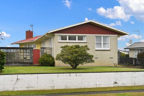 Photo of property in 18 Deanwell Avenue, Deanwell, Hamilton, 3206