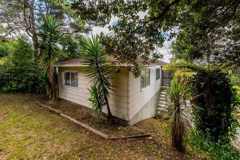 Photo of property in 329 Don Buck Road, Massey, Auckland, 0614