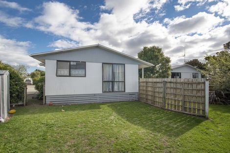 Photo of property in 17a Longstead Avenue, Papamoa Beach, Papamoa, 3118